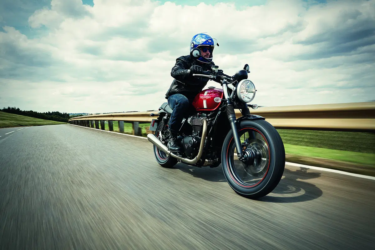Triumph Street Twin 2016 (7)