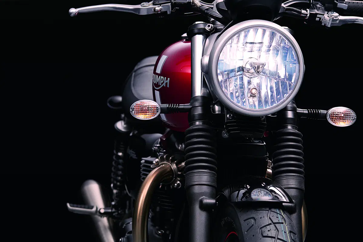 Triumph Street Twin 2016 (8)