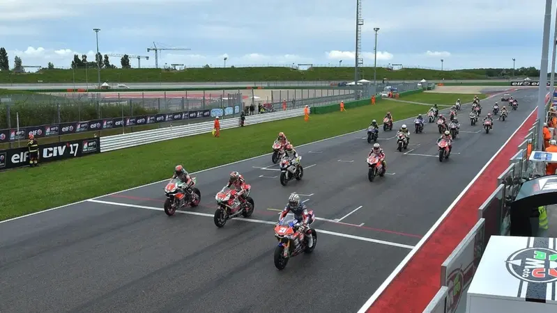 SBK 2018, l&rsquo;entry list dei mondiali Superbike, SS e SS300