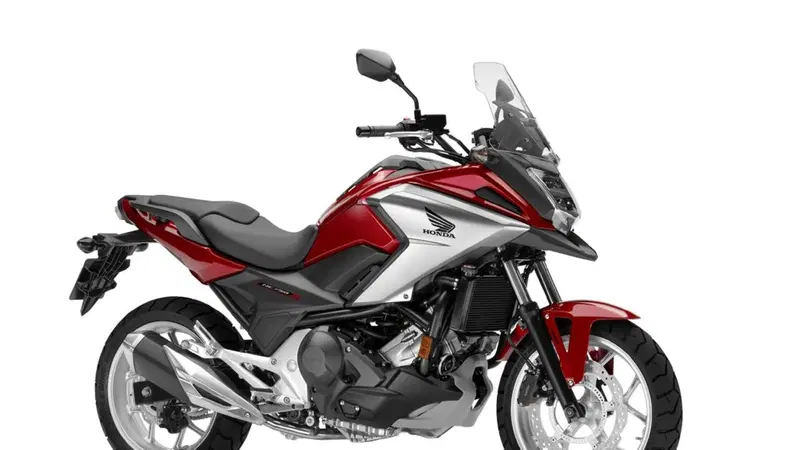 Honda NC750X 2016