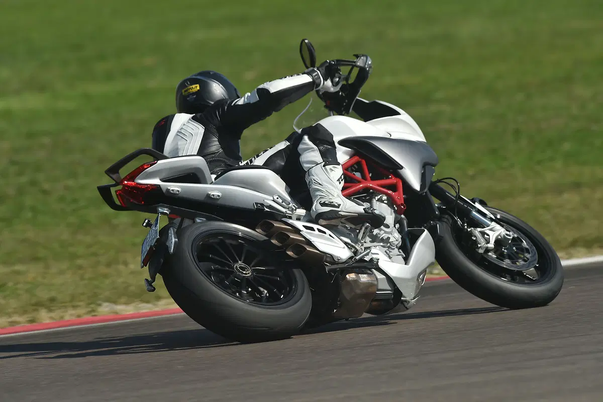 MV Agusta Turismo Veloce Lusso 800