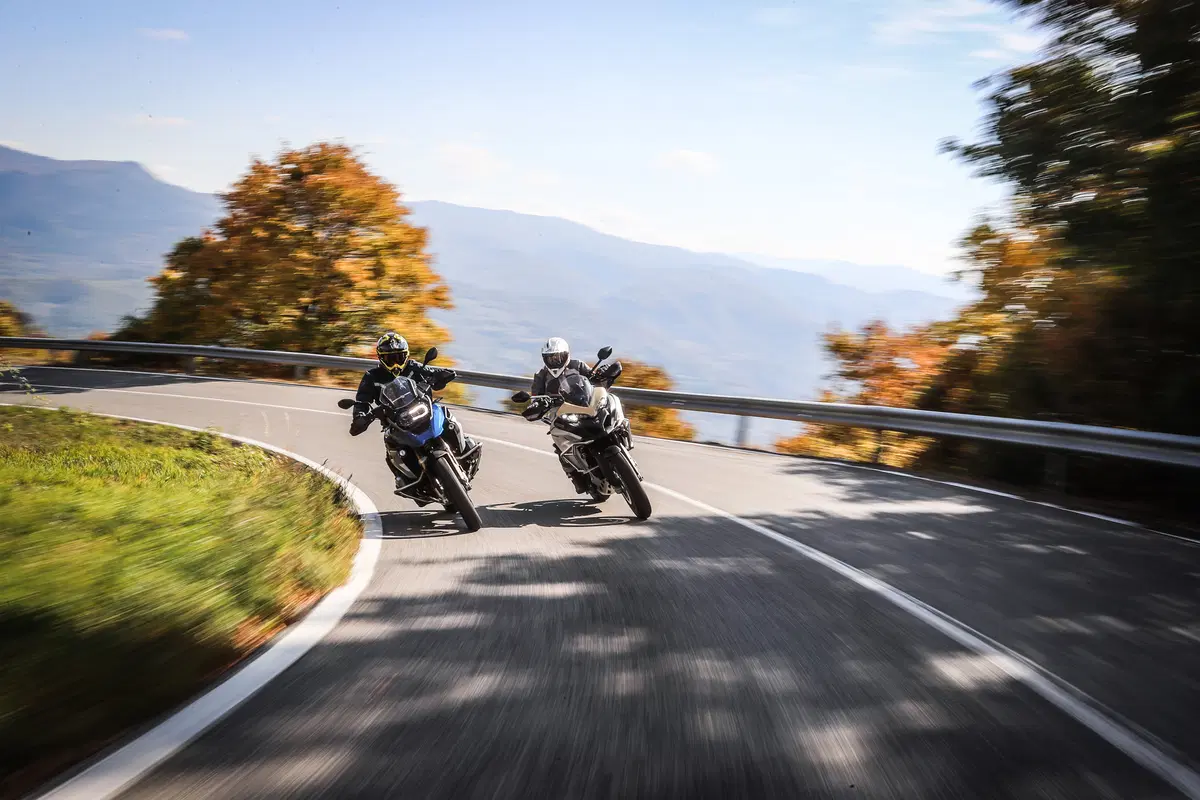 BMW R1200GS Rallye vs Ducati Multistrada 1200 Enduro Pro (7)