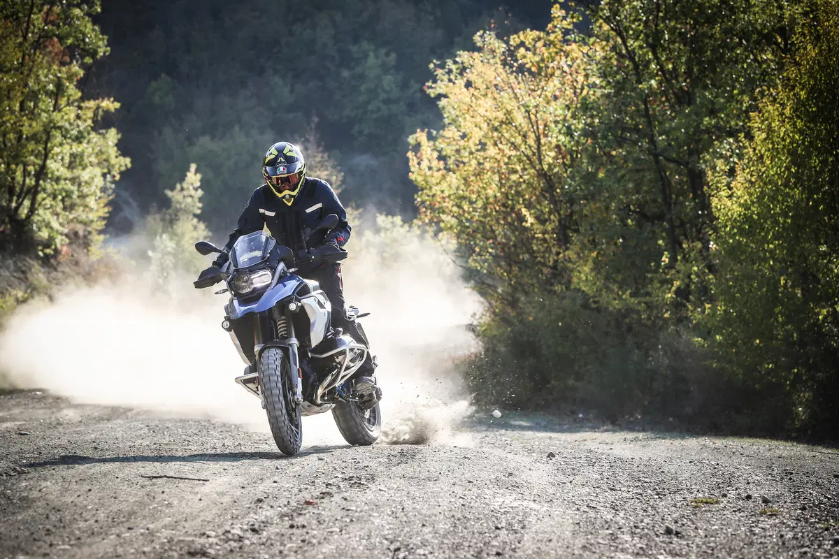 BMW R1200GS Rallye vs Ducati Multistrada 1200 Enduro Pro (23)