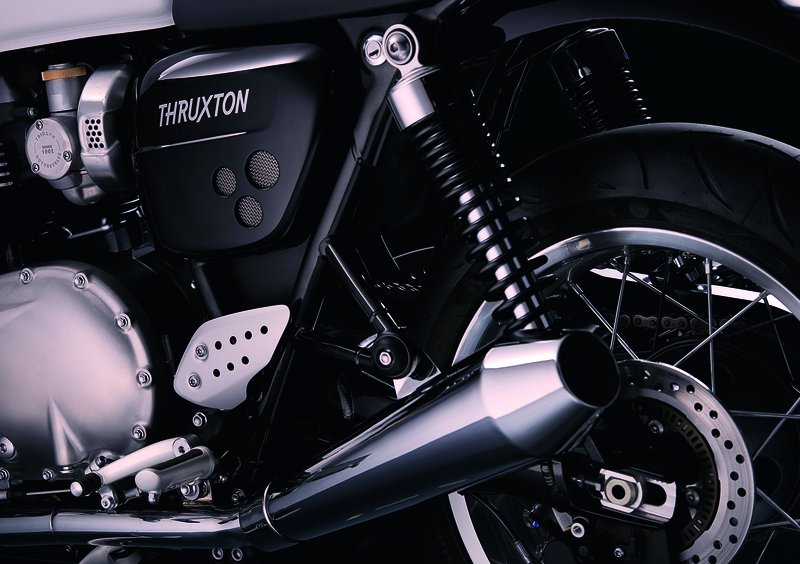 Triumph Thruxton 1200 Thruxton 1200 (2016) (18)