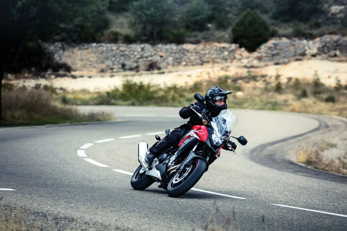 Honda CB500X 2016 (2)