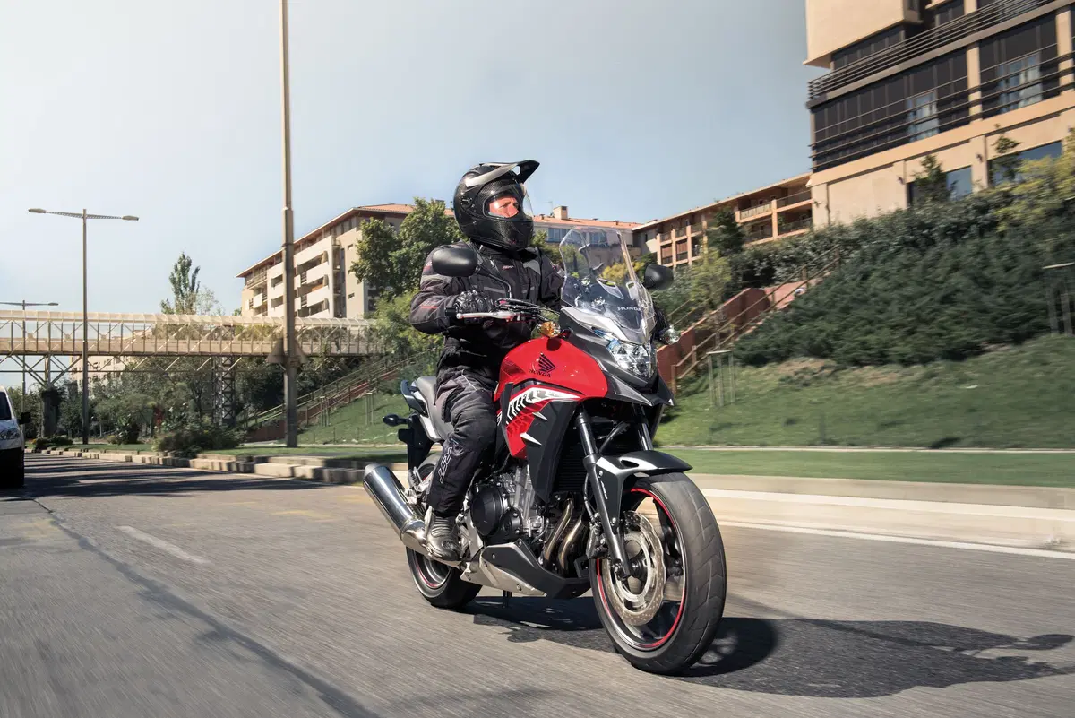 Honda CB500X 2016 (3)