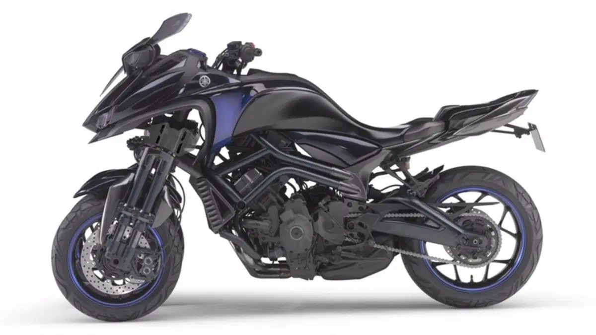 Yamaha LMW, la moto a tre ruote (4)