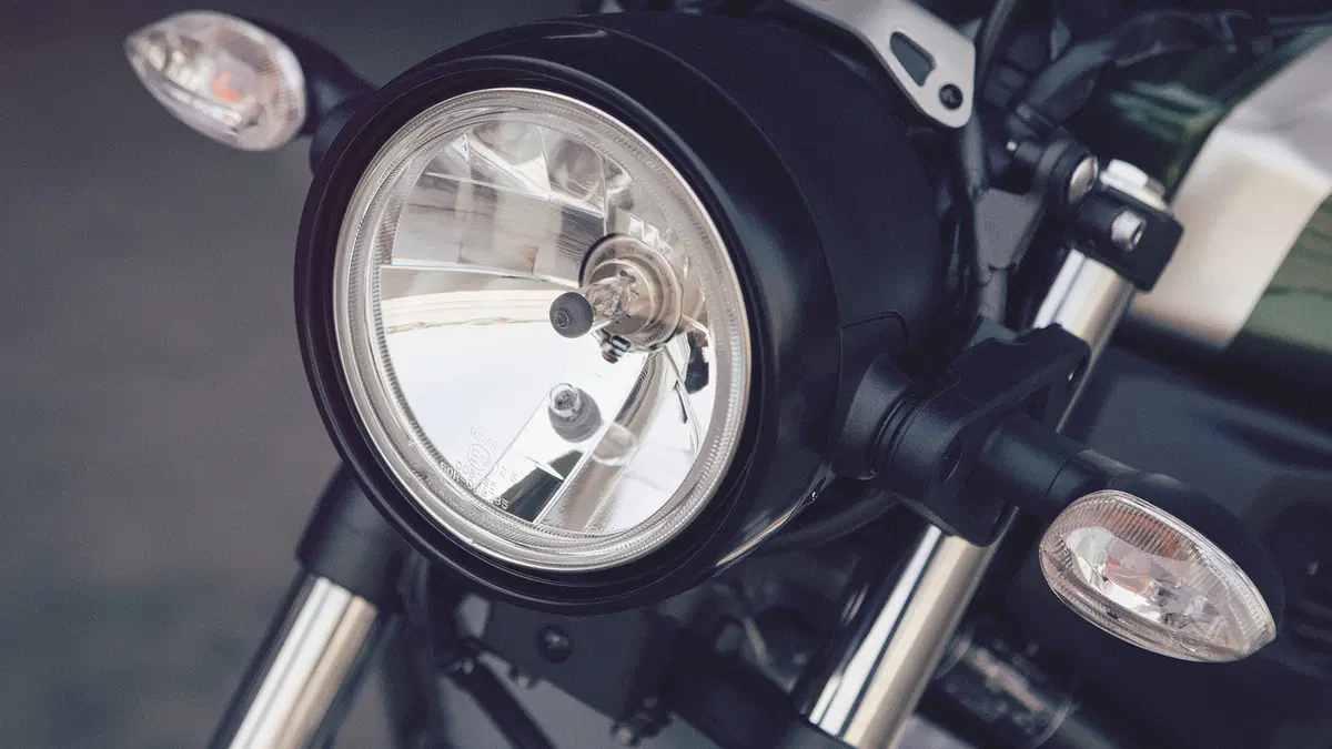 Yamaha XSR 700 (16)