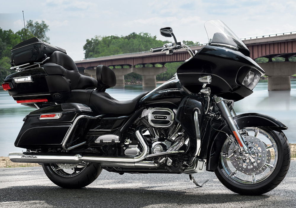 Harley-Davidson 1690 Road Glide Ultra (2015 - 16) - FLRTU (3)