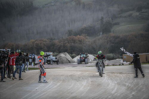 Morbidelli e Pasini vincono la 100 km dei Campioni al Ranch di Rossi (2)