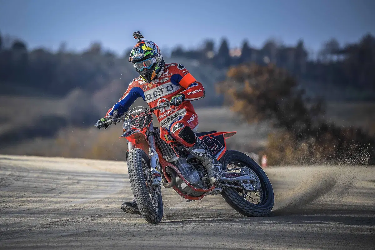 Morbidelli e Pasini vincono la 100 km dei Campioni al Ranch di Rossi (13)