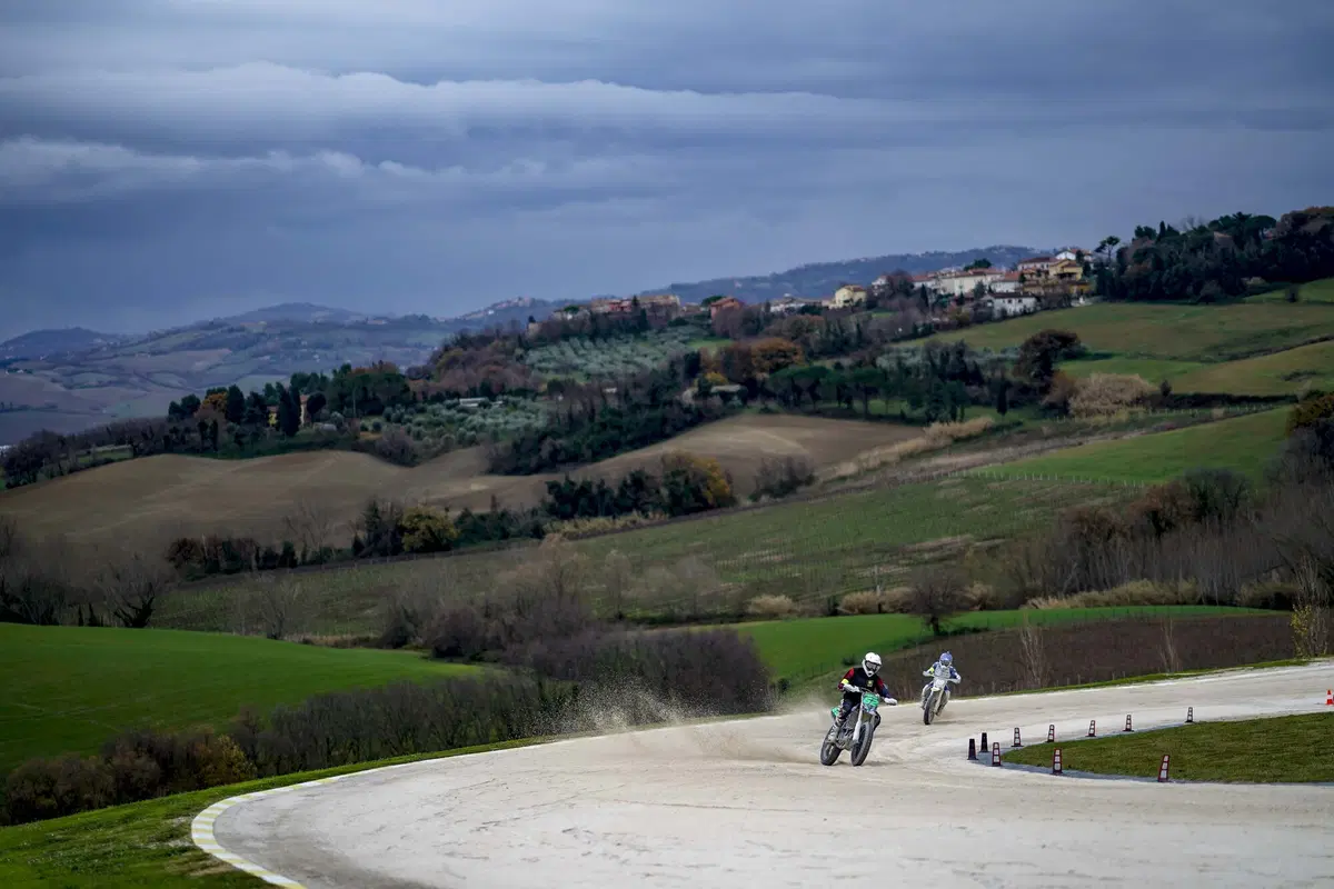 Morbidelli e Pasini vincono la 100 km dei Campioni al Ranch di Rossi (37)