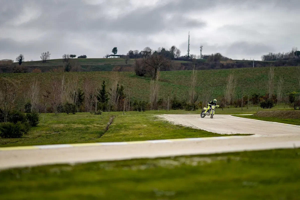 Morbidelli e Pasini vincono la 100 km dei Campioni al Ranch di Rossi (46)