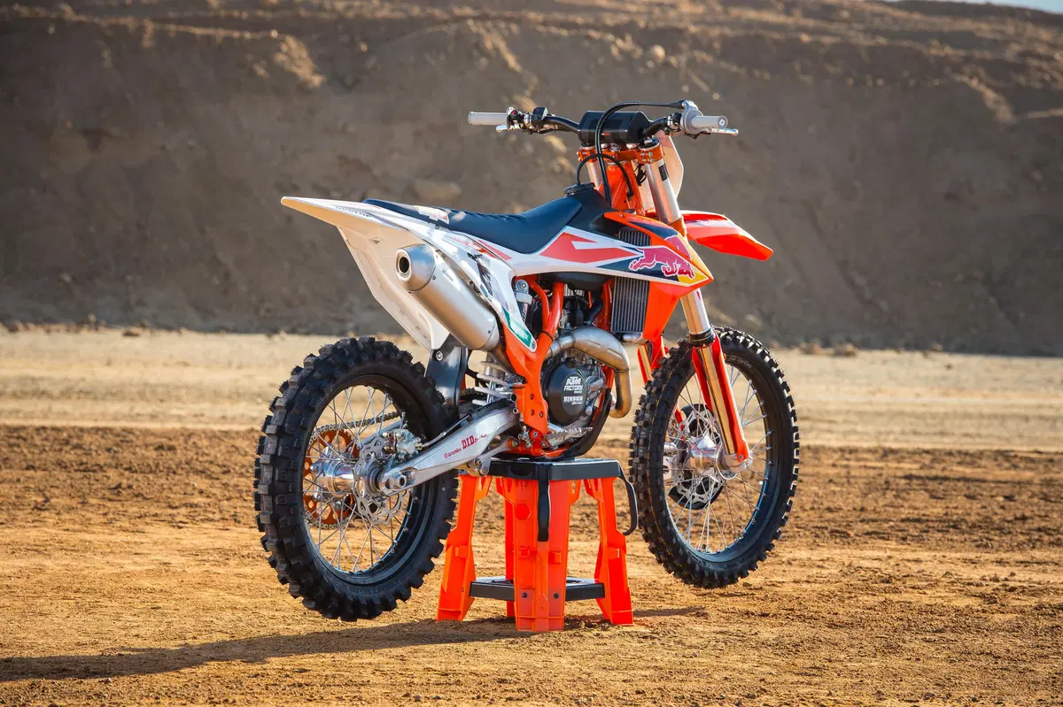 KTM Supercross: il nuovo team USA e la 450 Factory Edition (2)
