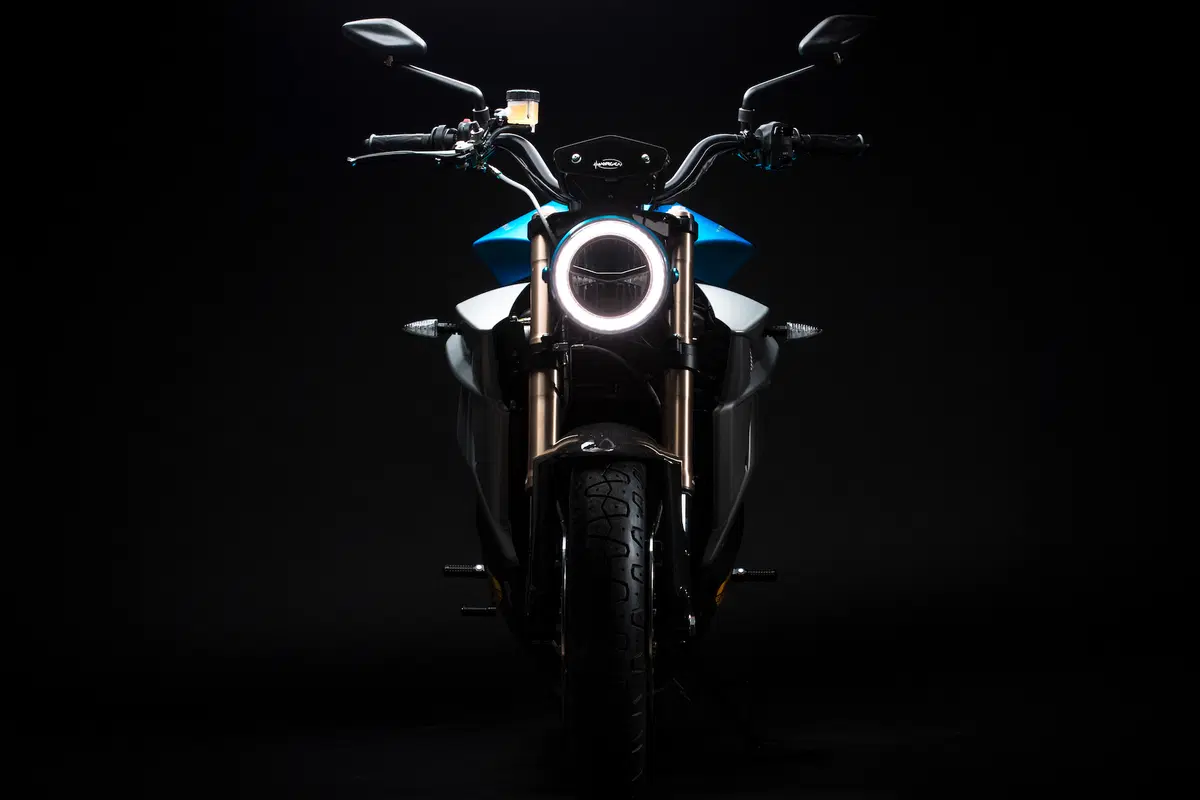 Energica Eva EsseEsse9. Classico futurista (21)