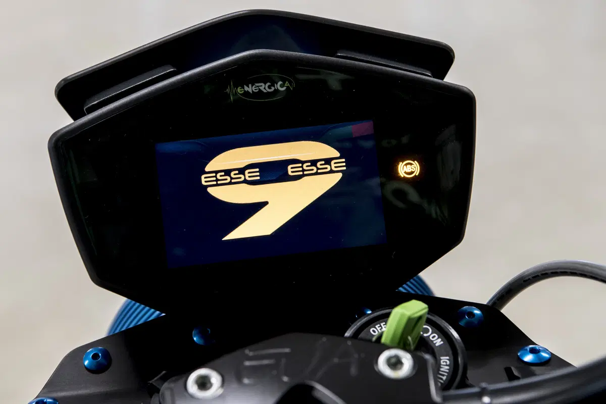Energica Eva EsseEsse9. Classico futurista (36)
