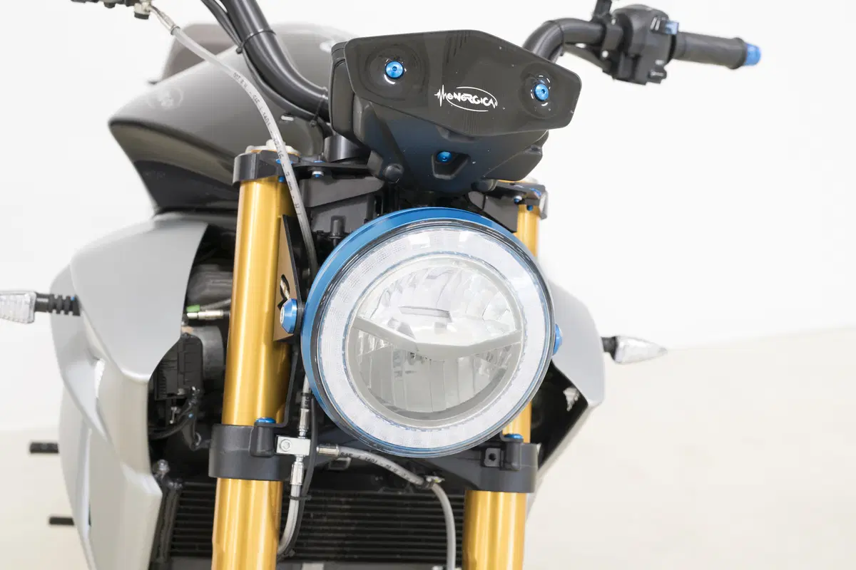 Energica Eva EsseEsse9. Classico futurista (37)