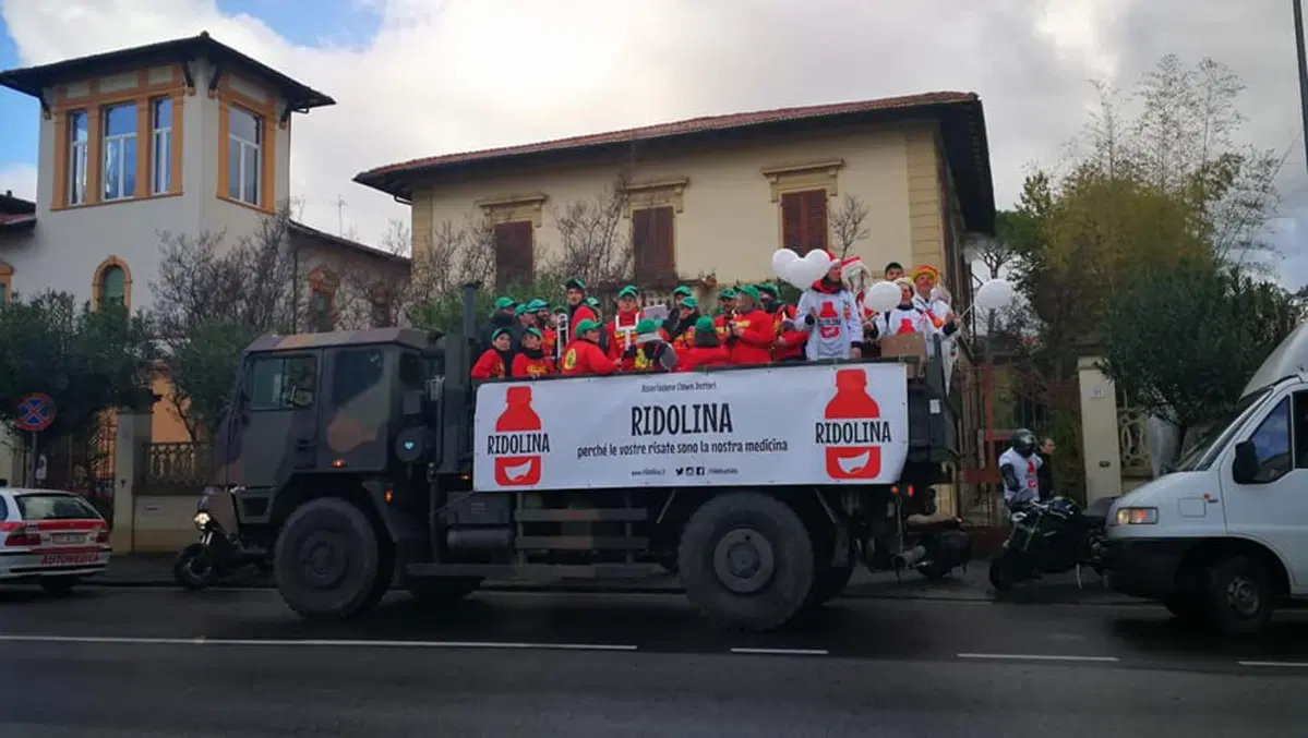 Ridolina Christmas Tour: moto e clown portano un sorriso negli ospedali  (14)