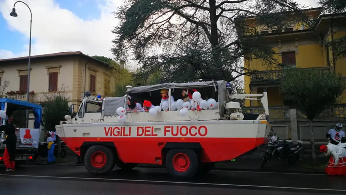 Ridolina Christmas Tour: moto e clown portano un sorriso negli ospedali  (15)