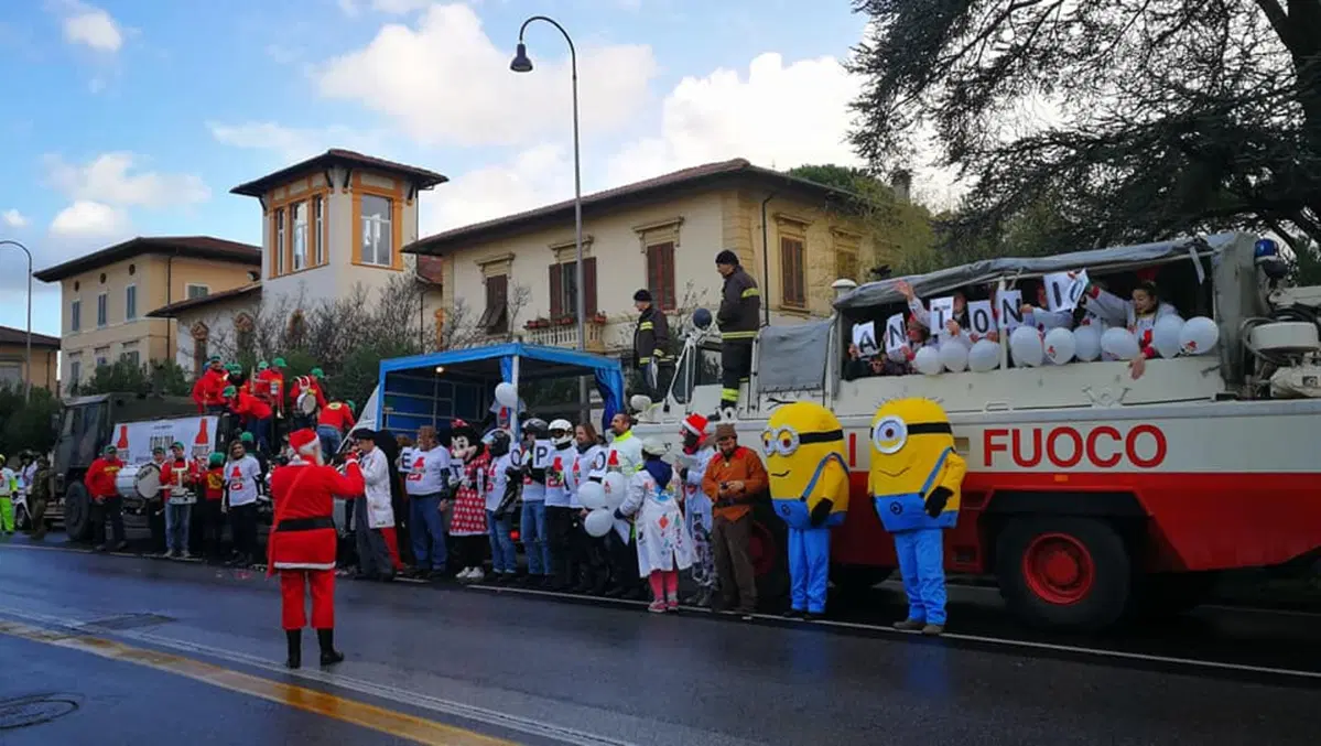Ridolina Christmas Tour: moto e clown portano un sorriso negli ospedali  (17)