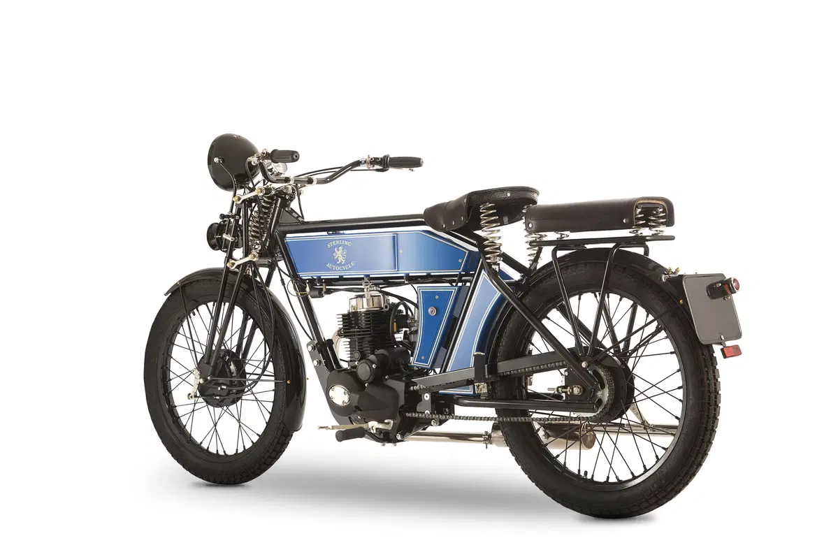 Black Douglas Sterling Autocycle. Salto nel passato (21)