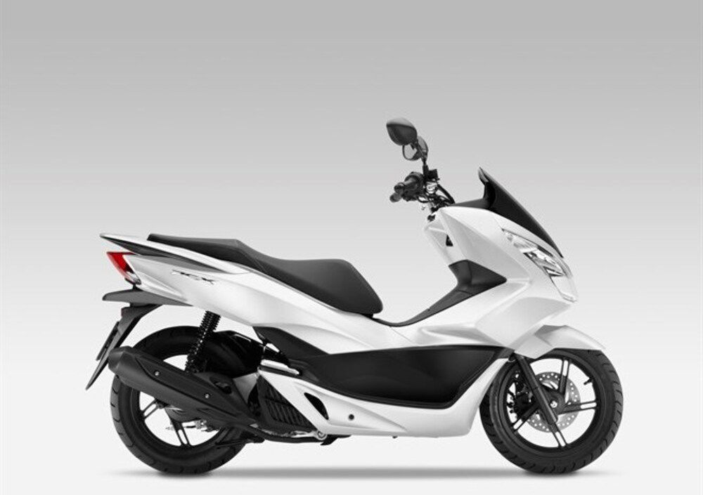 Honda PCX 125 (2014 - 16) (3)