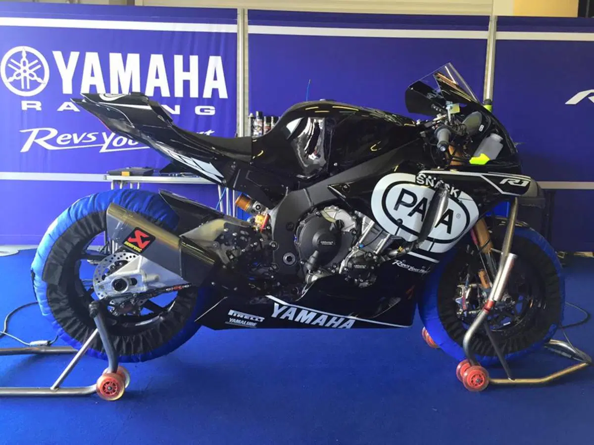 Test SBK Jerez. Le prime foto della Yamaha R1 2016 (2)