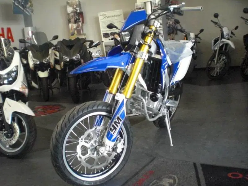 HM CRM F125 X Derapage 4t (3)