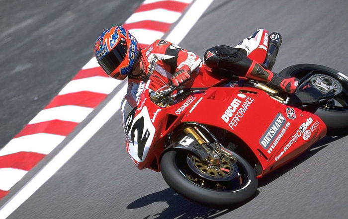 Carl Fogarty a Laguna Seca nel 1998