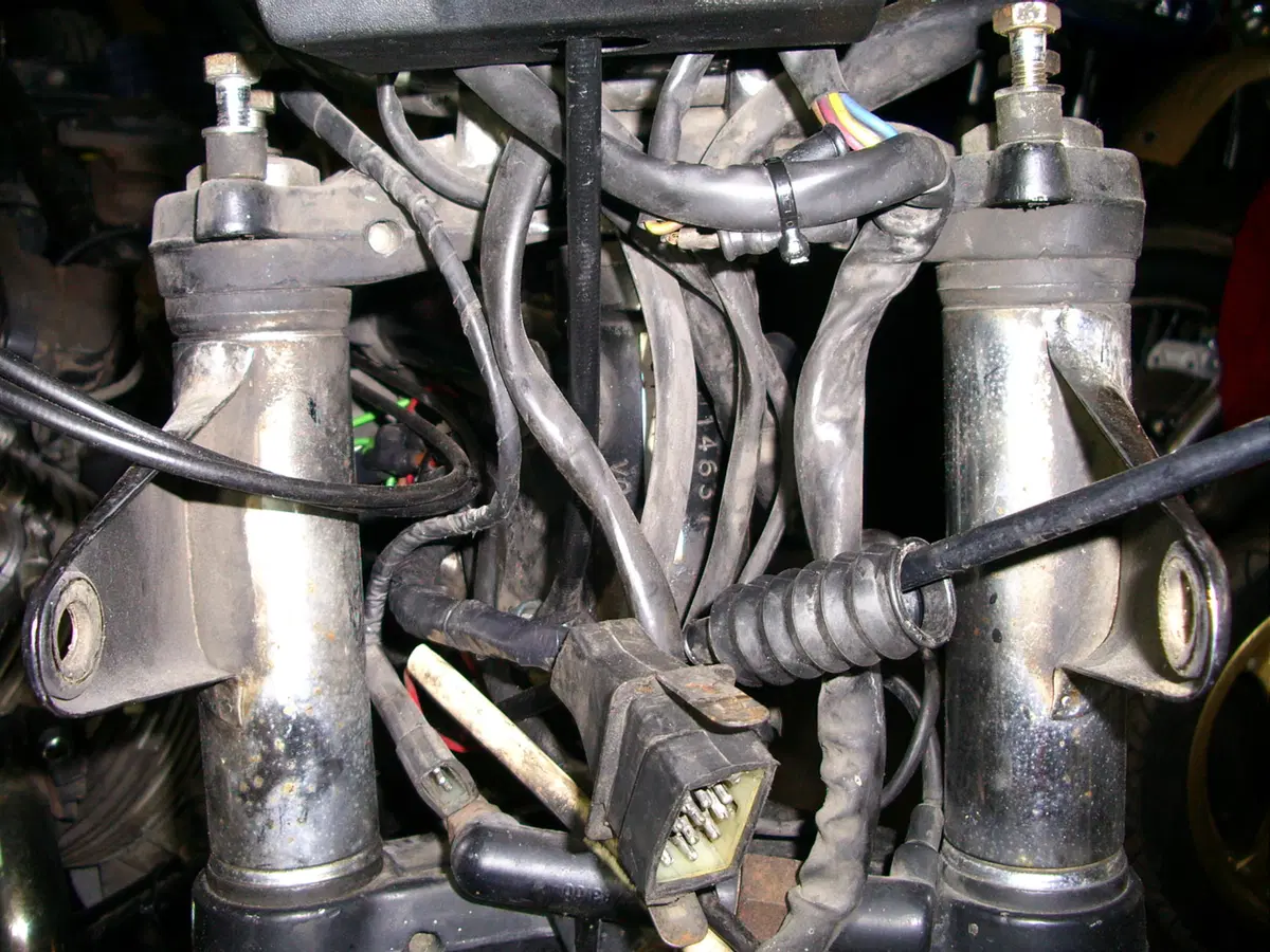 Restaurando, puntata 17: Moto Guzzi V 1000 G5 1979 (25)