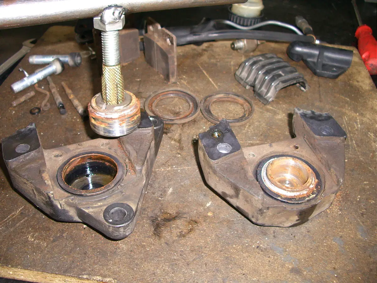 Restaurando, puntata 17: Moto Guzzi V 1000 G5 1979 (35)