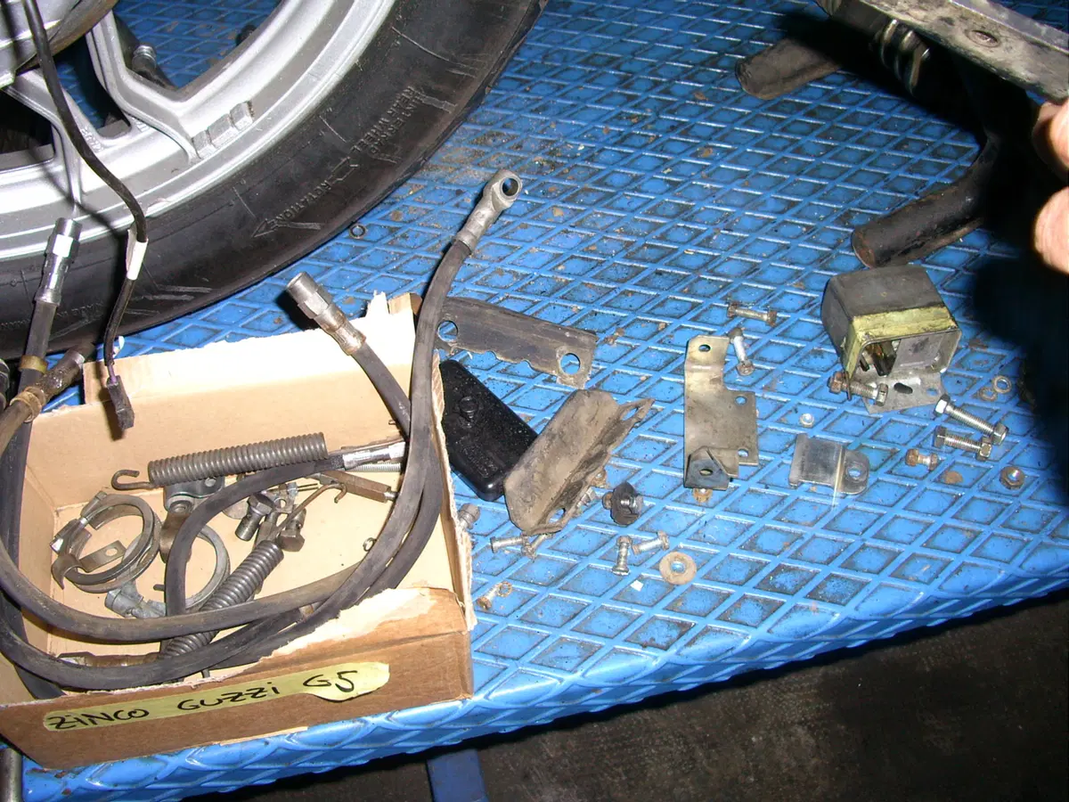Restaurando, puntata 17: Moto Guzzi V 1000 G5 1979 (42)