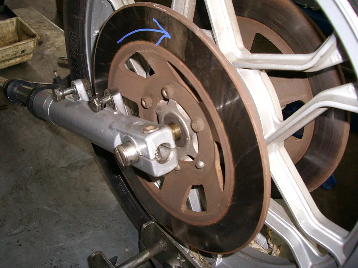 Restaurando, puntata 17: Moto Guzzi V 1000 G5 1979 (69)