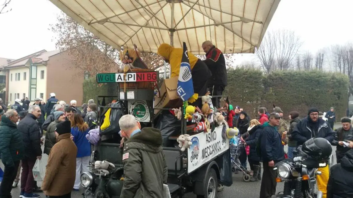 Al via la 51esima Befana benefica a Milano (8)