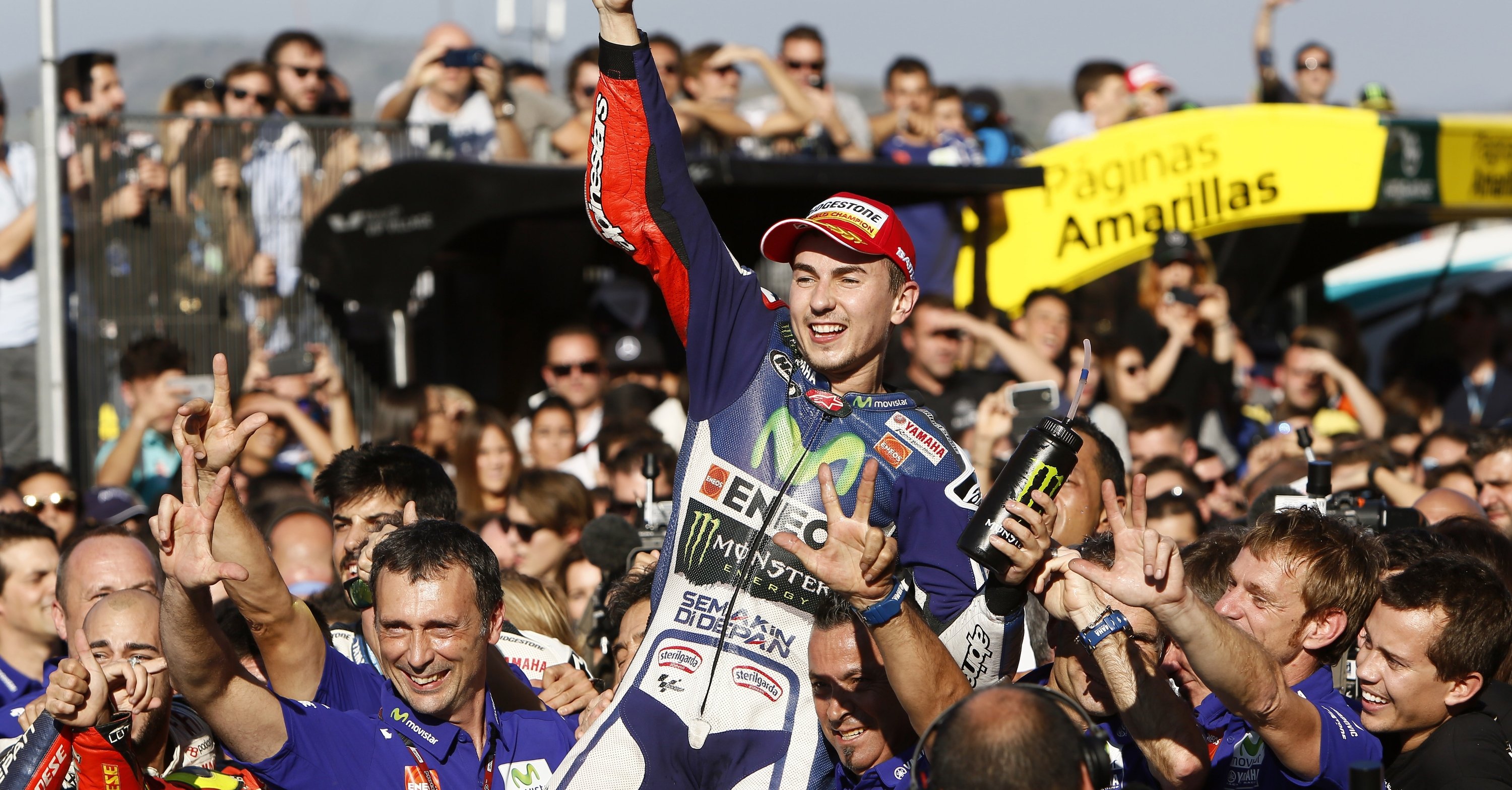 MotoGP, Valencia 2015. Lorenzo vince il GP ed &egrave; Campione del Mondo