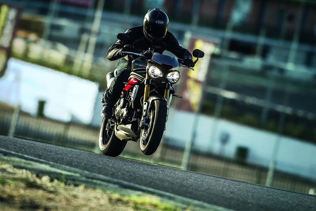 EICMA 2015: Triumph Speed Triple R
