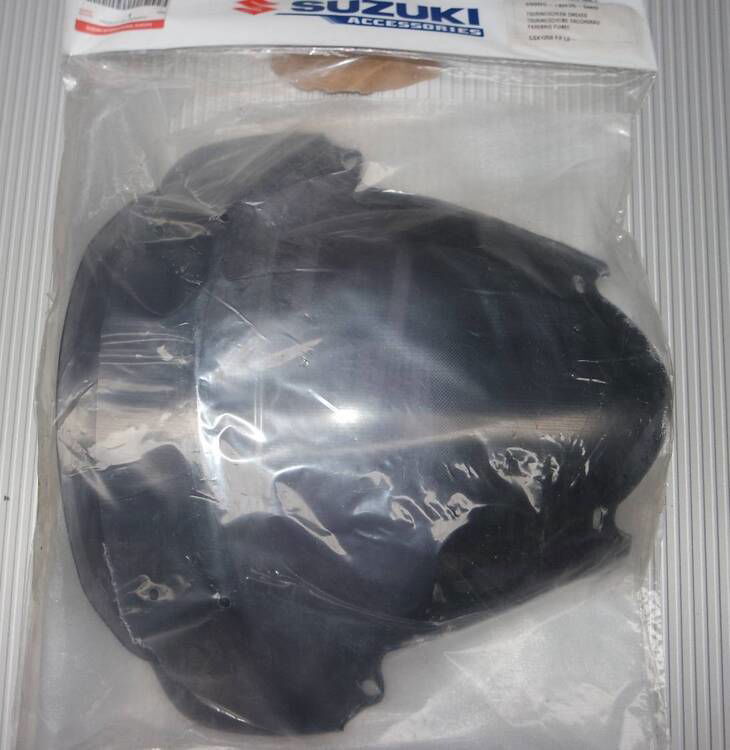 Plexi con Aletta Variabile Bandit Suzuki (4)