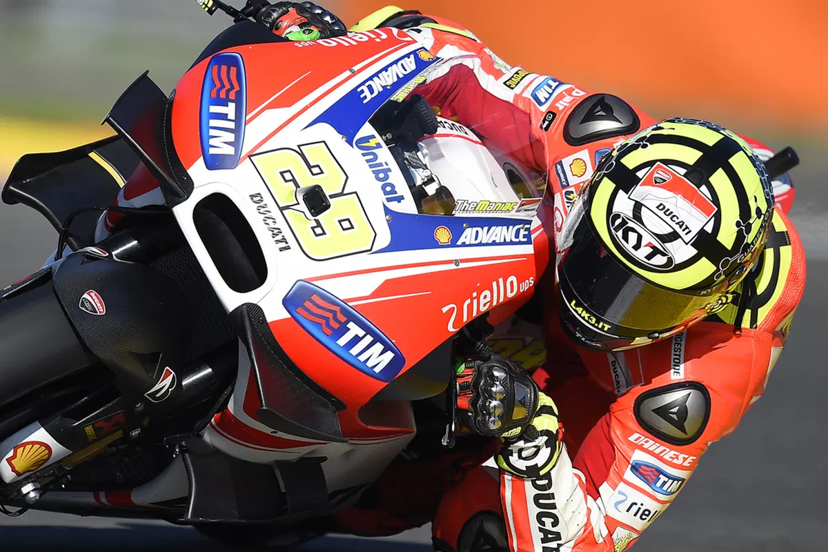MotoGP. Le foto più belle del GP di Valencia 2016 (15)