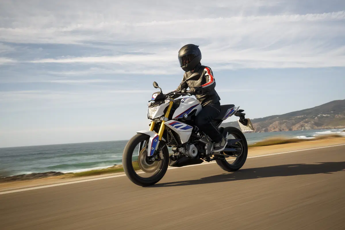 EICMA 2015: BMW G 310 R nel 2016 (4)