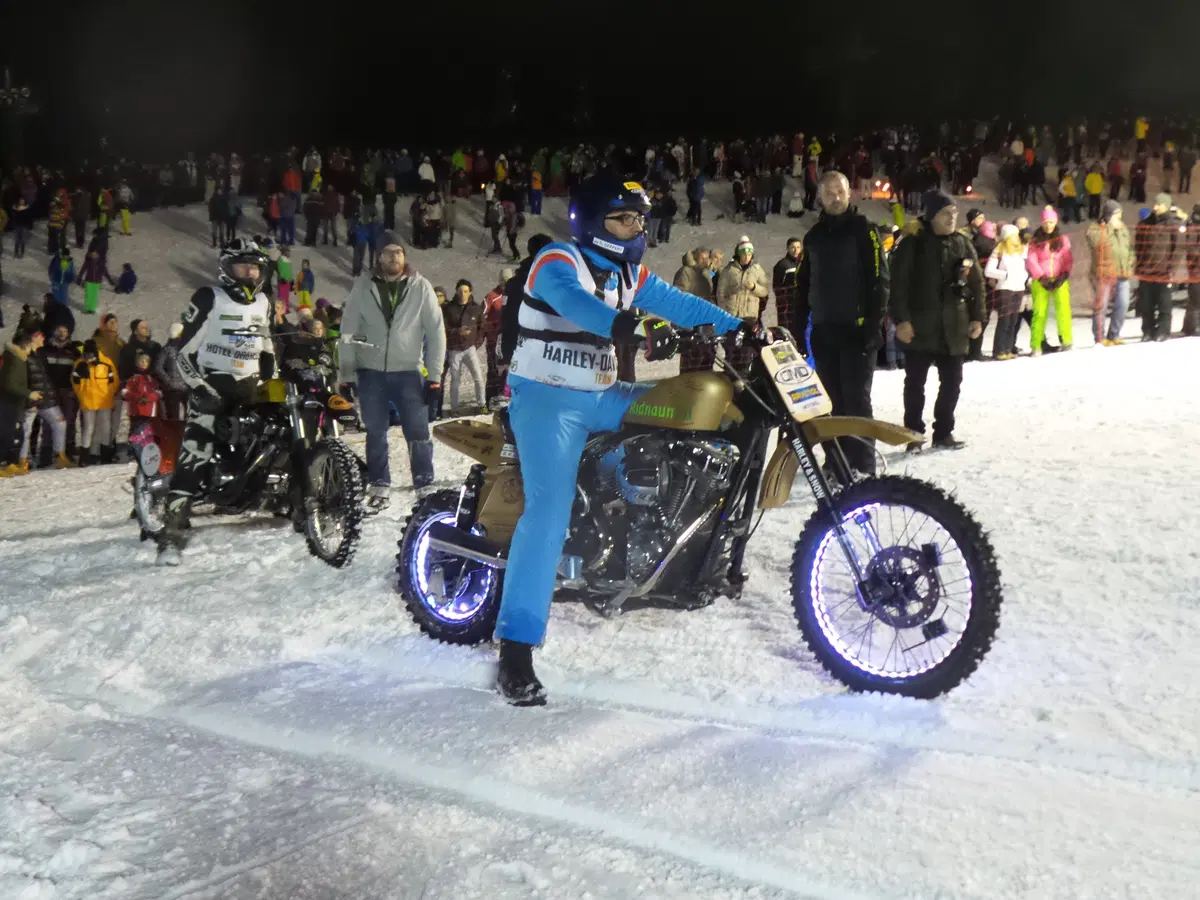 BIKE&SKI. Moto e sci in una sfida epica (25)