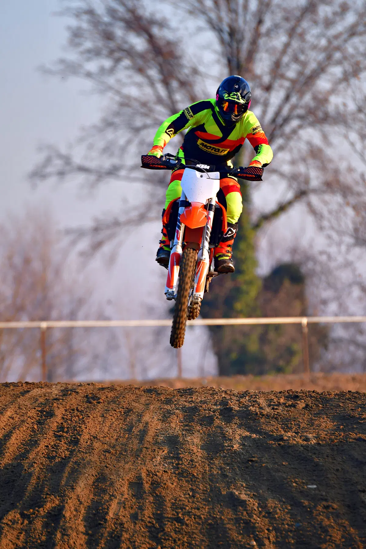 Motocross: guida alle protezioni per bambini e adulti (7)