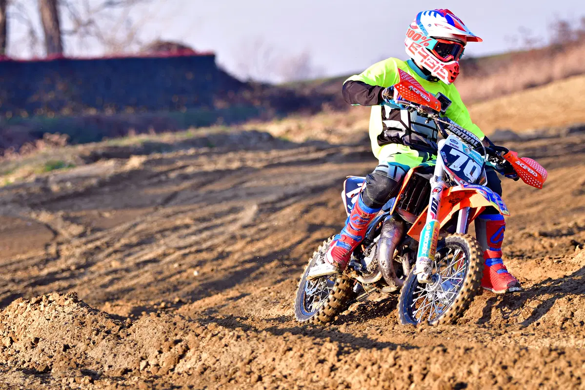 Motocross: guida alle protezioni per bambini e adulti (3)