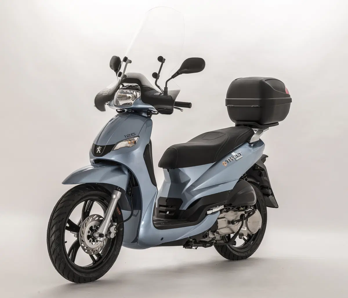 EICMA 2015: Peugeot Scooters  (3)
