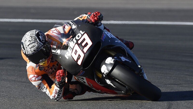 MotoGP, test 2016 a Valencia. Marquez li chiude in testa