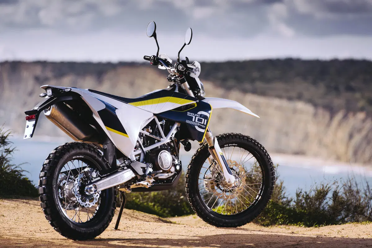 Husqvarna 701 Enduro (12)