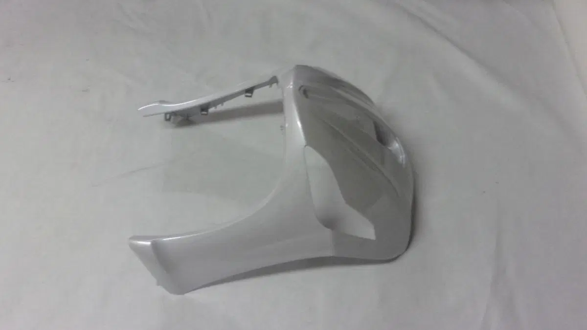SCUDO ANTERIORE PIAGGIO BEVERLY (4)