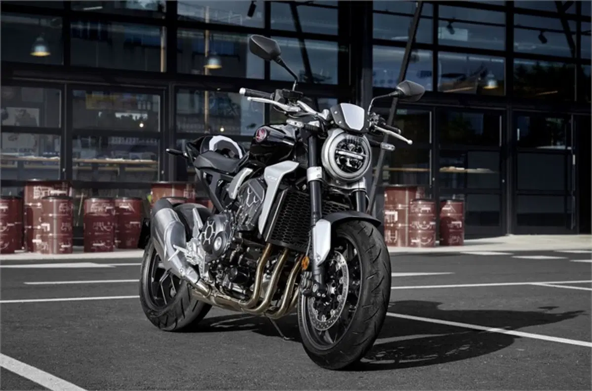 Honda a Motor Bike Expo con CB1000R, Africa Twin Adventure e le altre novità (3)