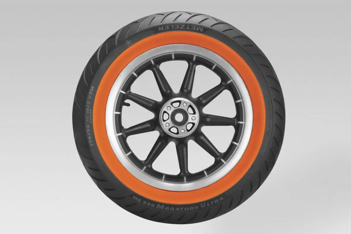 Metzeler al Motor Bike Expo con il nuovo ME 888 Marathon Ultra Orangewall (2)