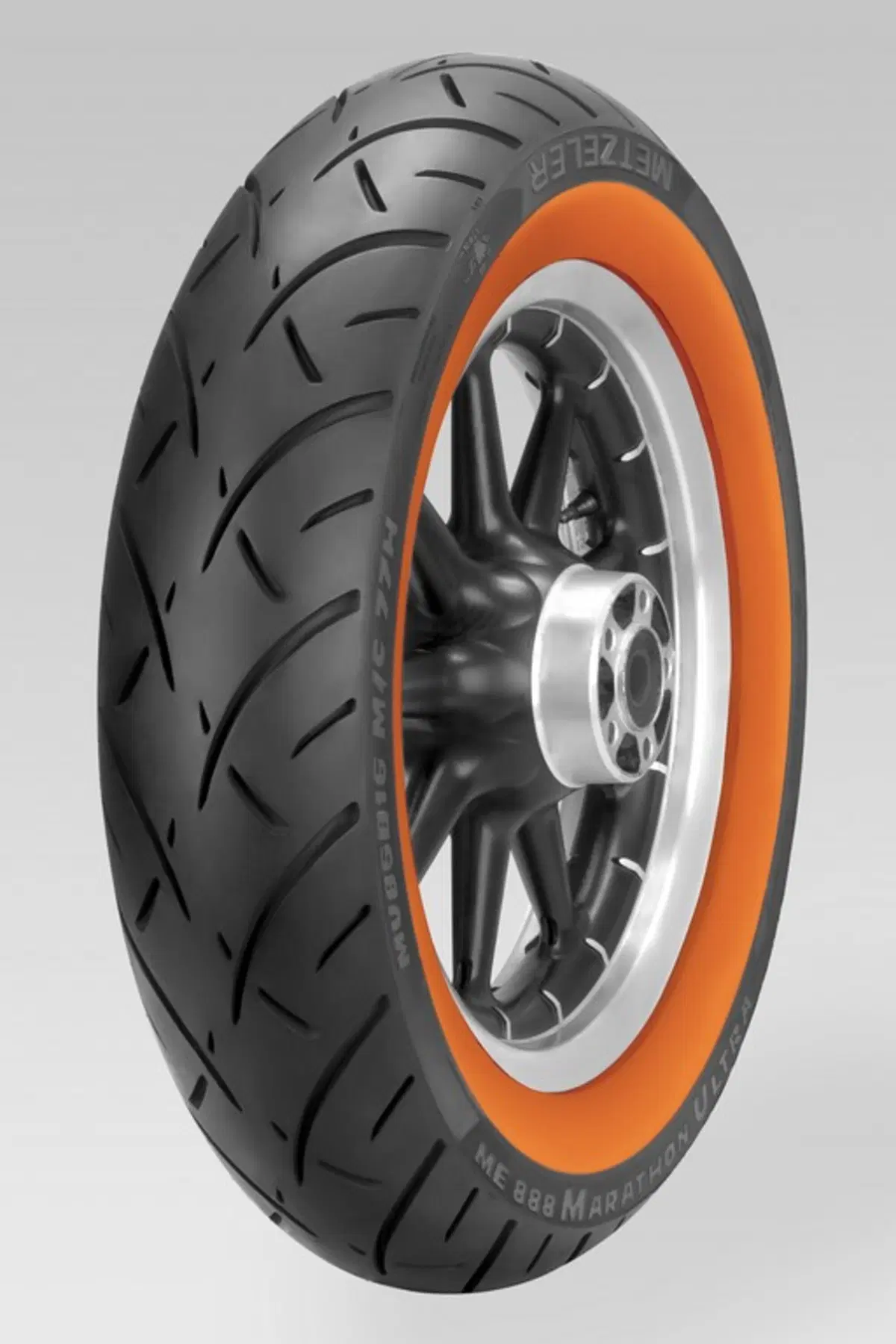 Metzeler al Motor Bike Expo con il nuovo ME 888 Marathon Ultra Orangewall (4)