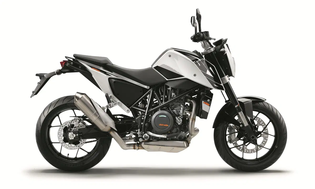 EICMA 2015: KTM 690 Duke IMPENNAAGUARDARLA (10)